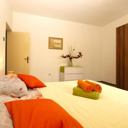 Apartment Luciano 1540 Pula Zewnętrze zdjęcie